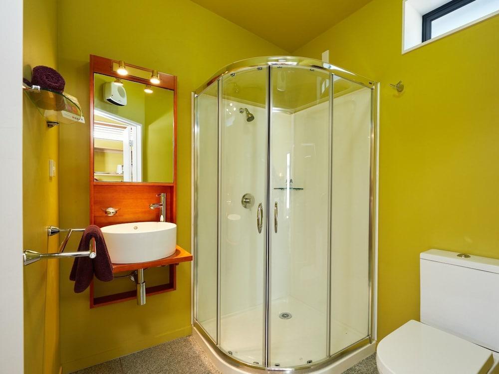Quality Motel 4*