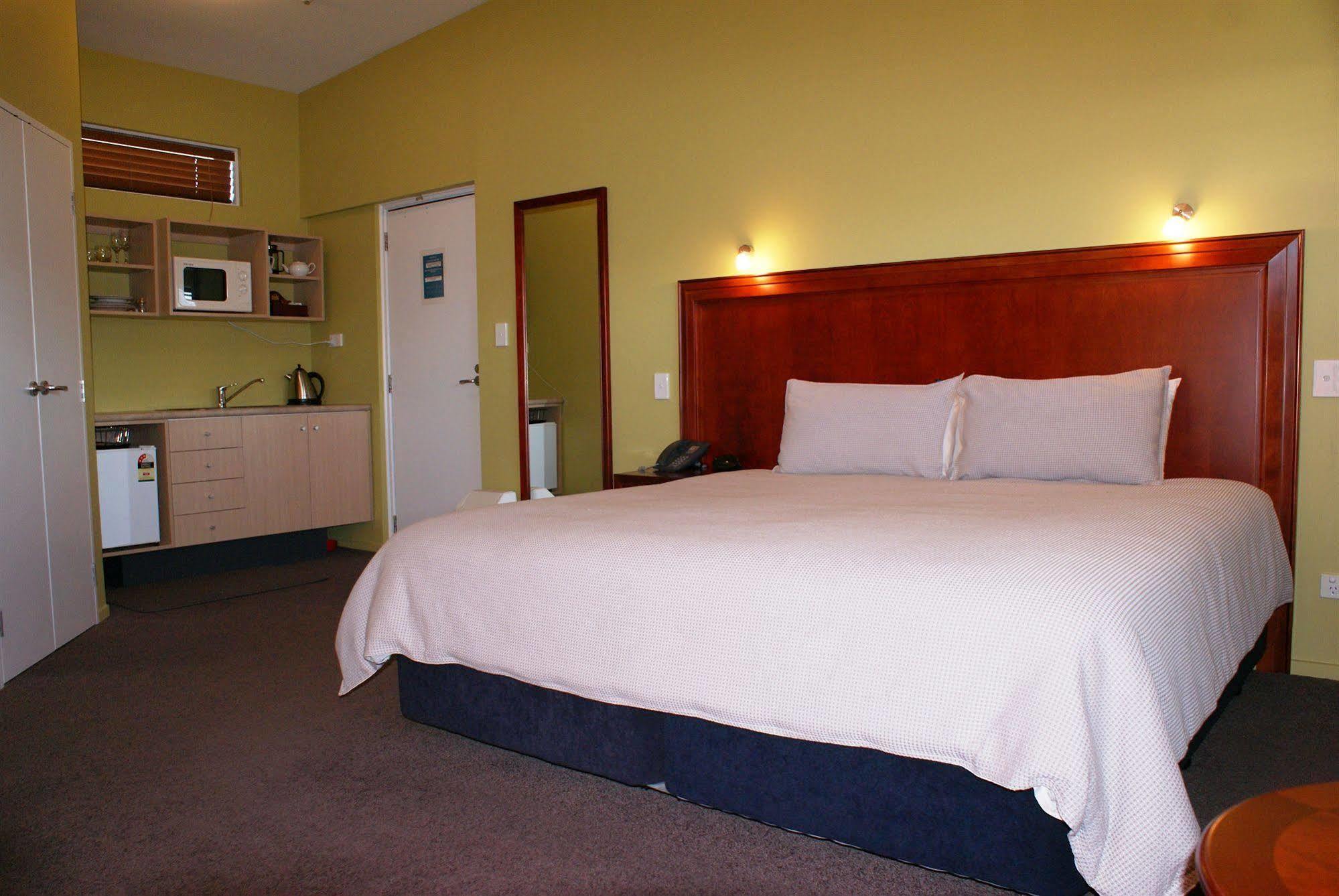 Quality Motel 4*